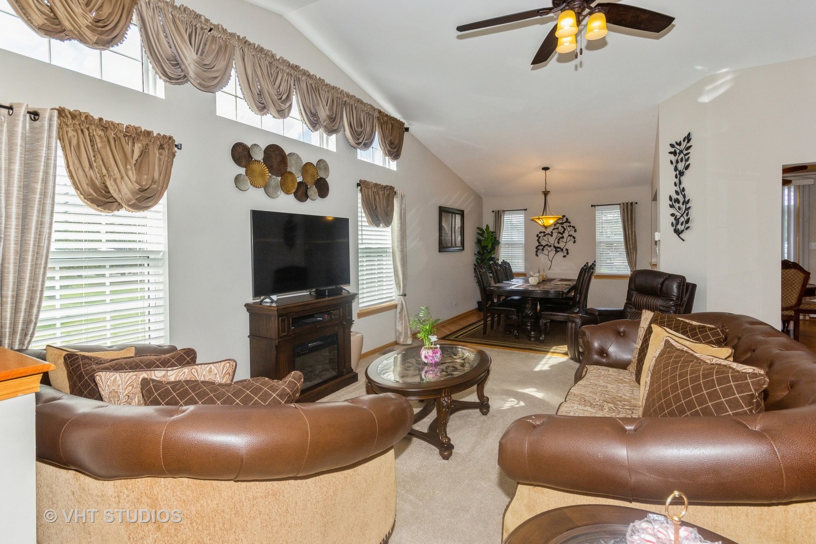 4613 KYLEMORE CT — photo 2