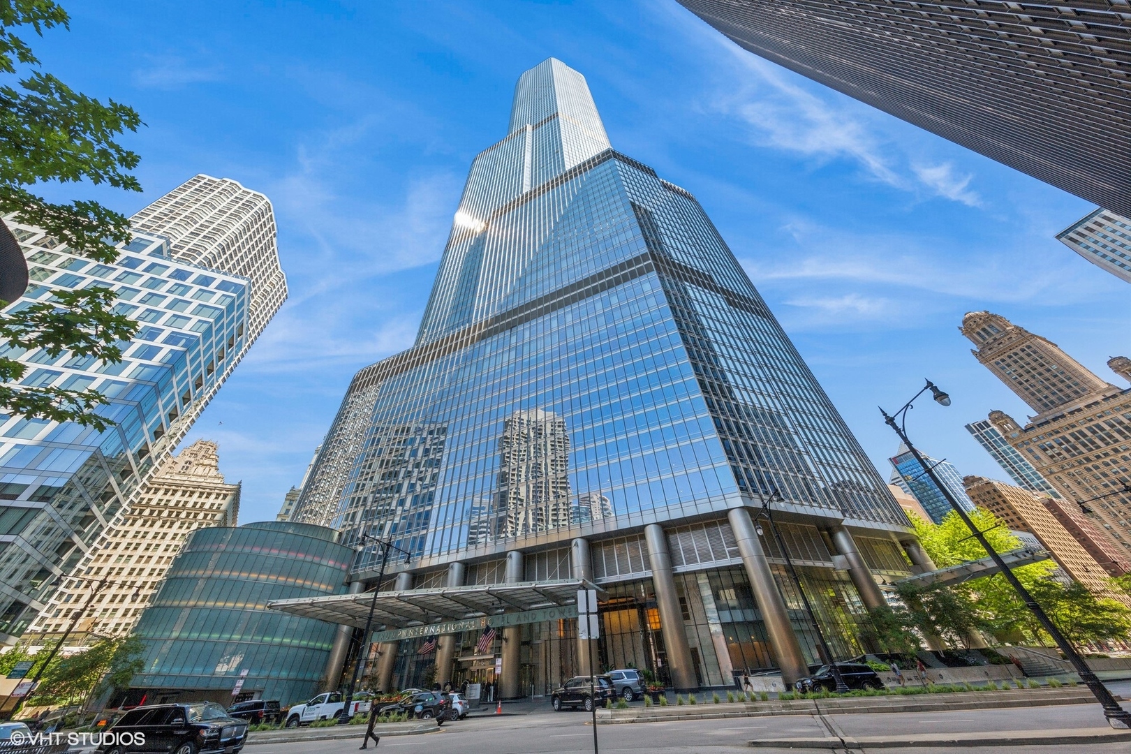 401 N Wabash Avenue 37K — photo