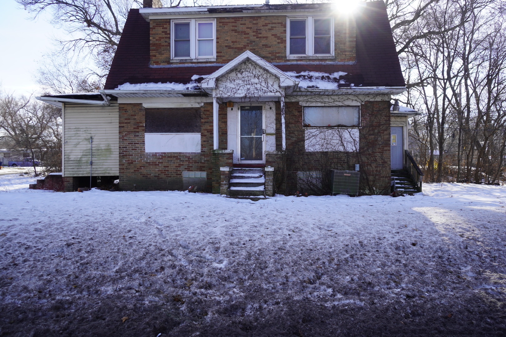 5425 Melton Road — photo