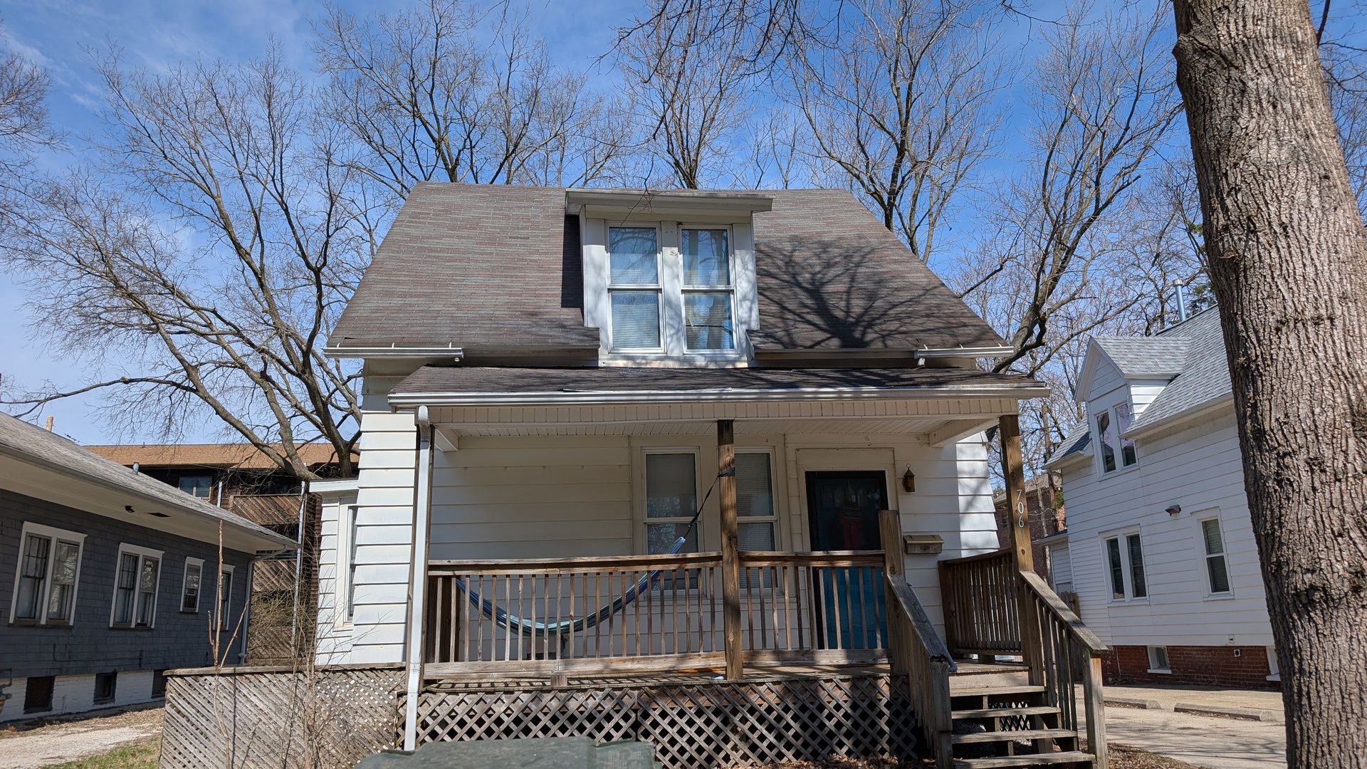 706 W High Street — photo