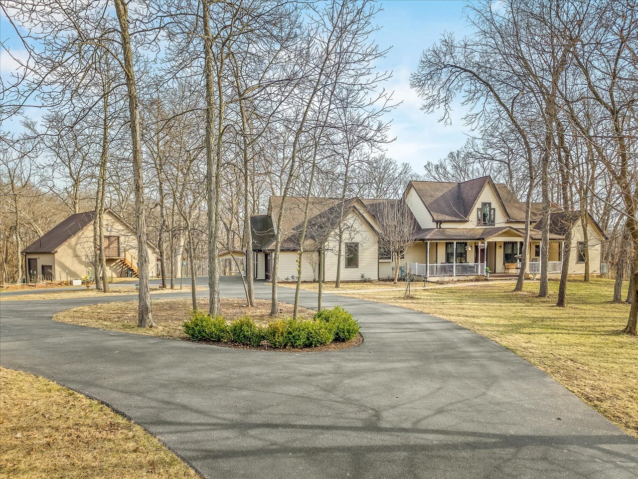 24-114 Lake Carroll Boulevard — photo