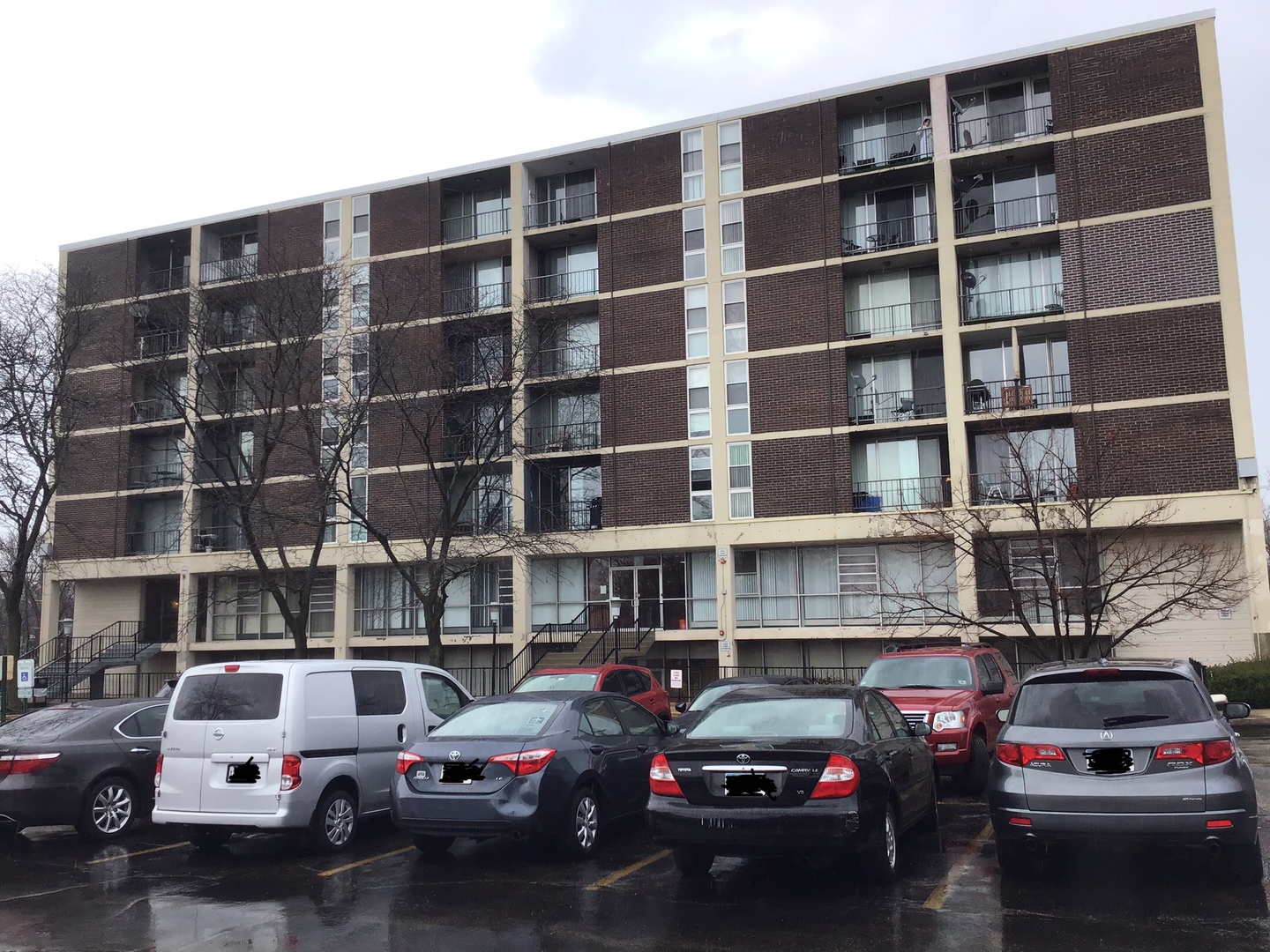 1043 S York Road 106B — photo