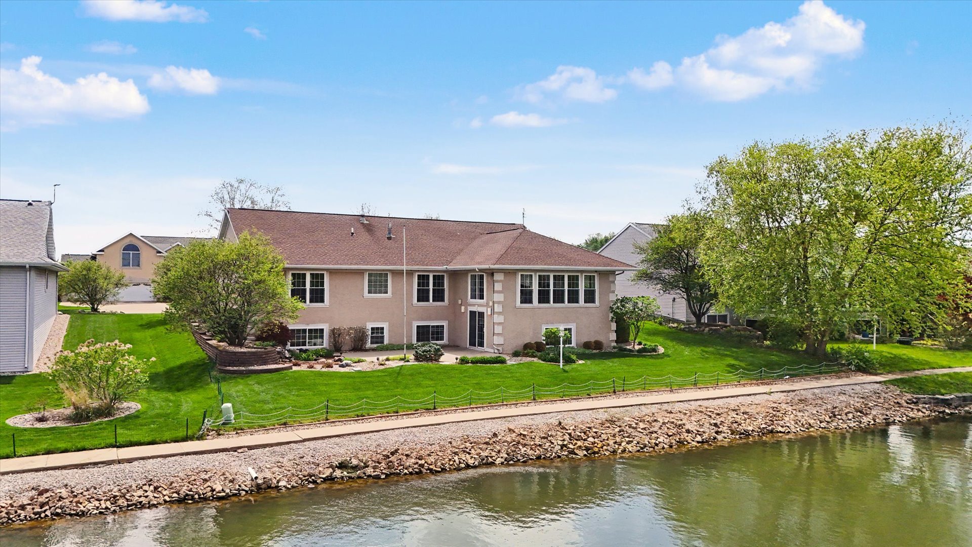 2910 Rutherford Drive, Urbana, IL 61802 — photo 2