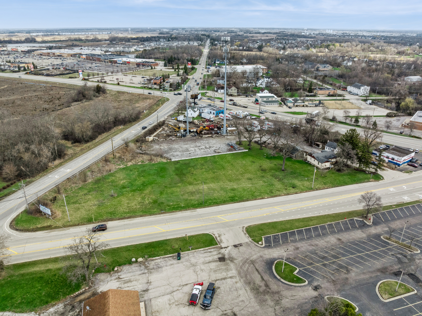 20922 W Il Route 176 — photo