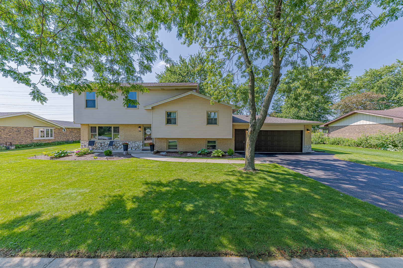 220 Pfaff Drive — photo