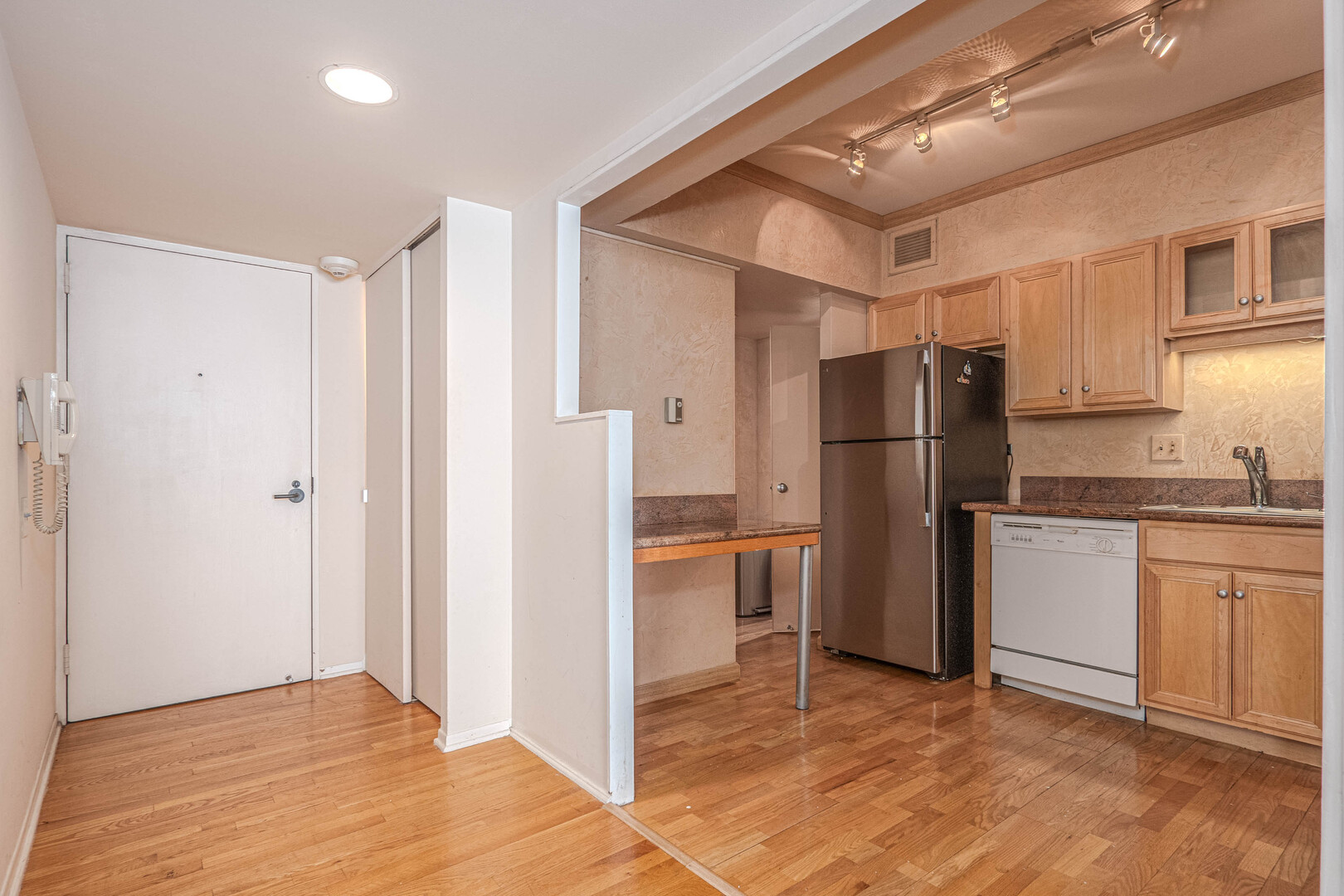 175 E Delaware Place #5809, Chicago, IL 60611 — photo 2