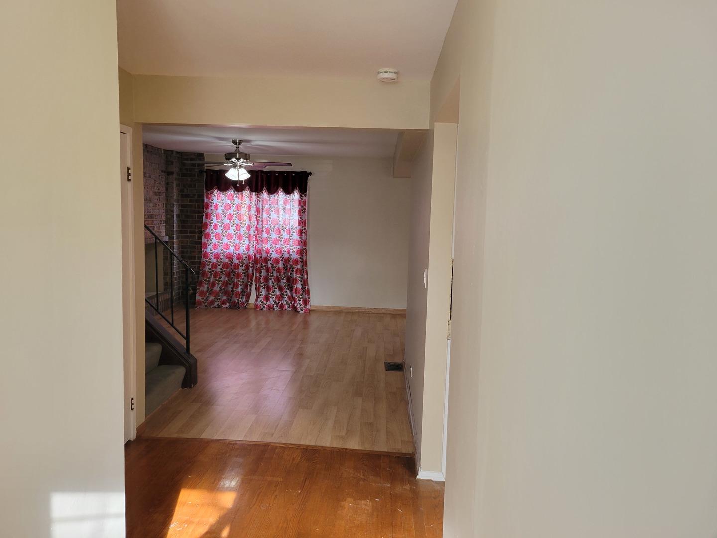 483 Rustic Drive, Wheeling, IL 60090 — photo 2