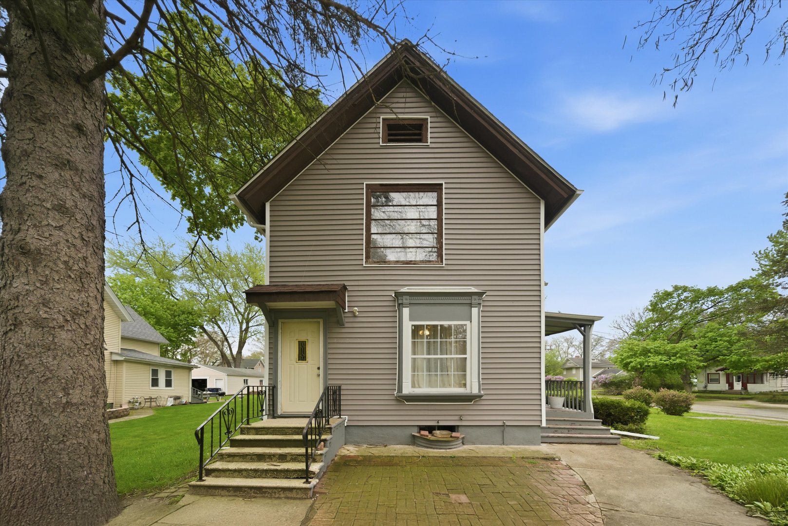 1003 Saint John Street — photo