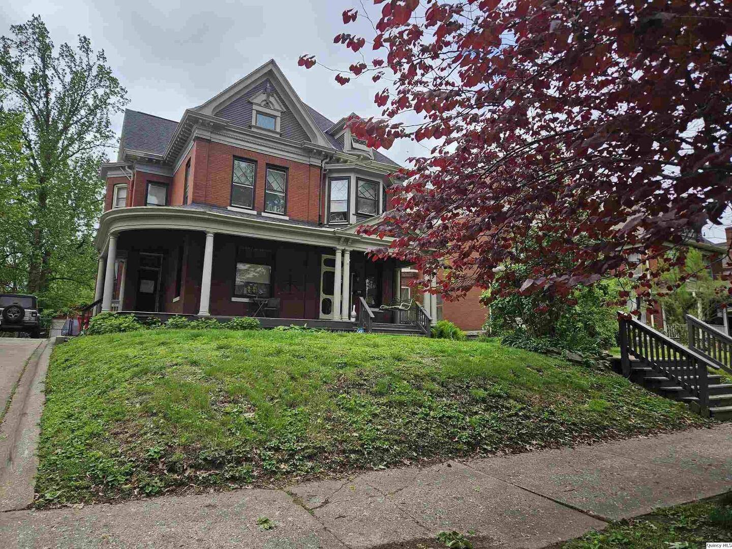 1634 Vermont Street — photo