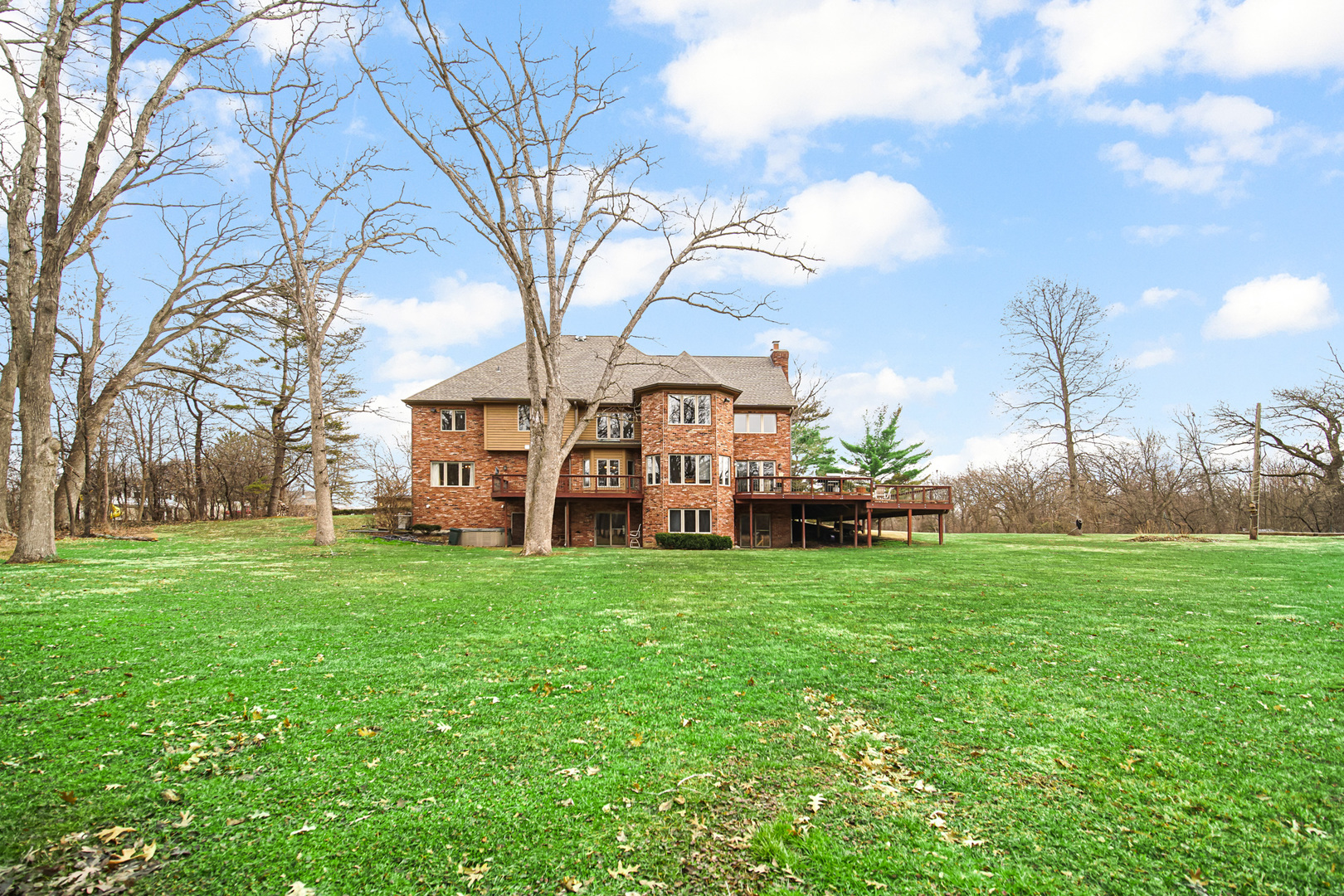 1N424 Indian Knoll Road — photo