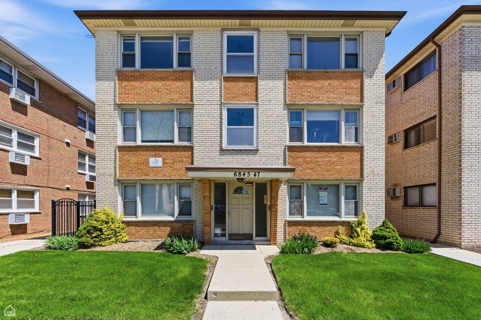 6845 N Northwest Highway Unit 3W — photo