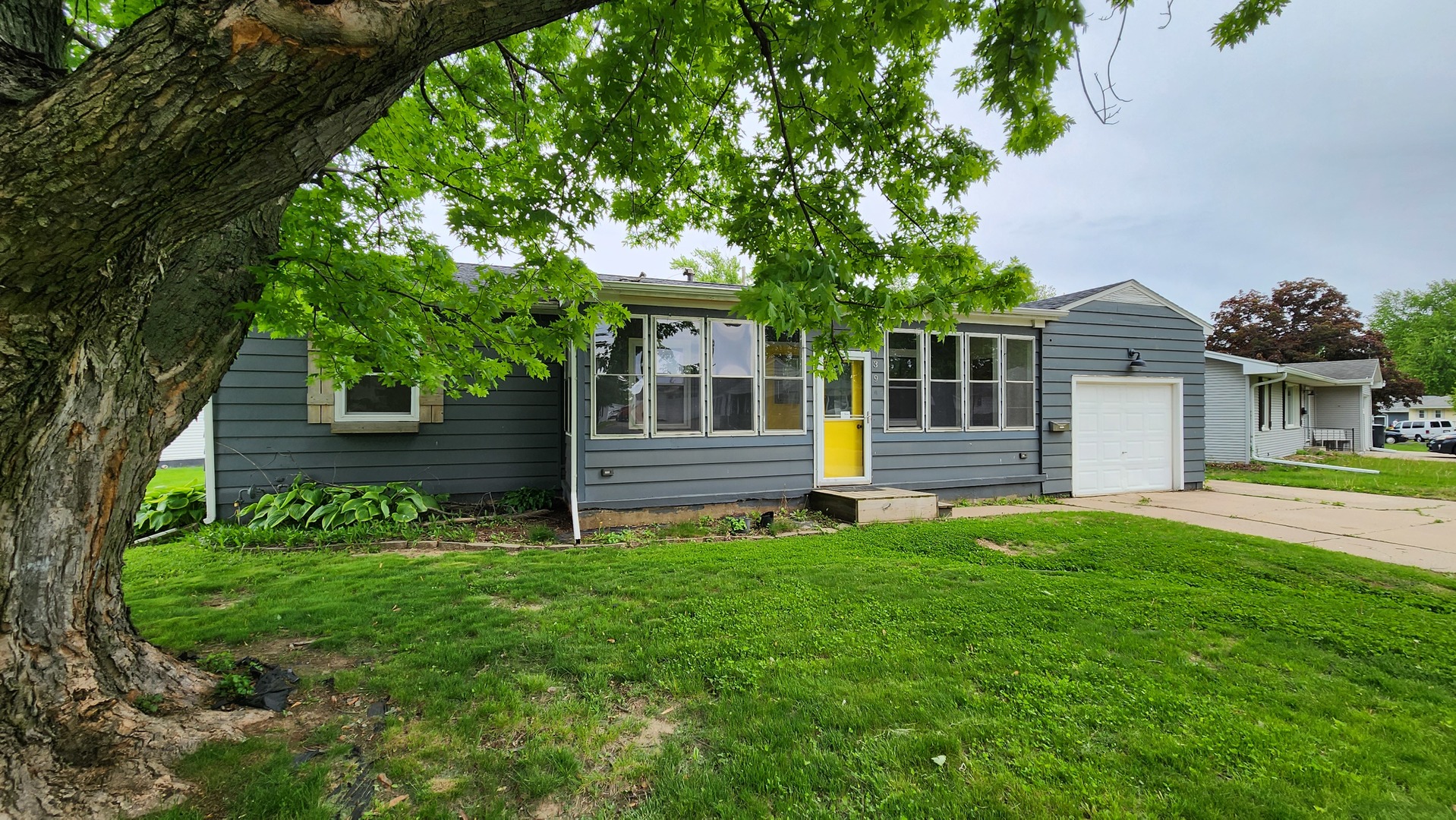 739 Highview Drive — photo