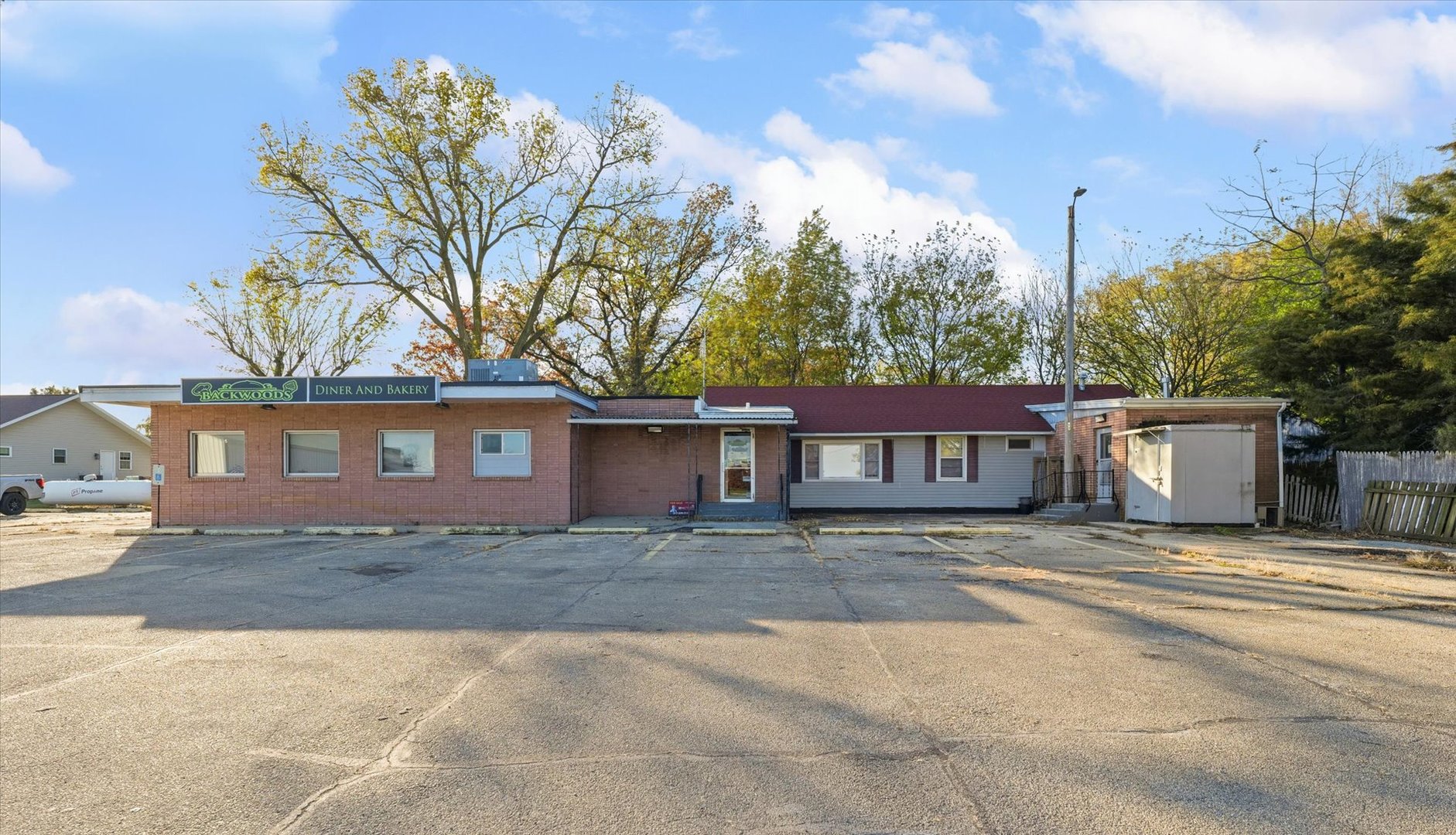 205 N State Route 54 — photo