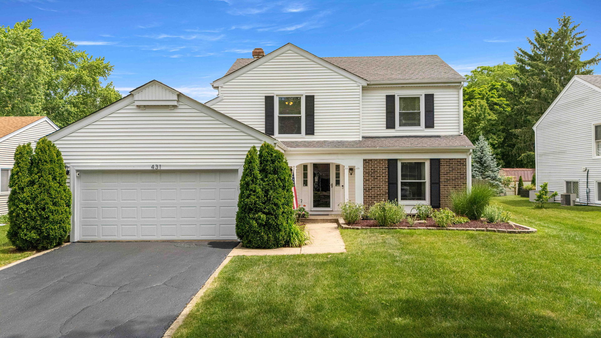 431 Newport Drive — photo