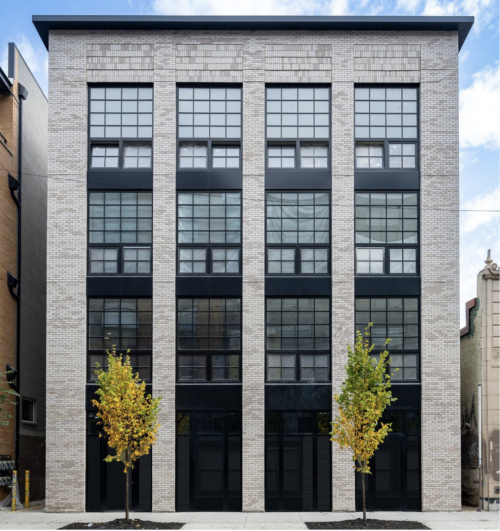 2127 N Damen Avenue Commercial — photo