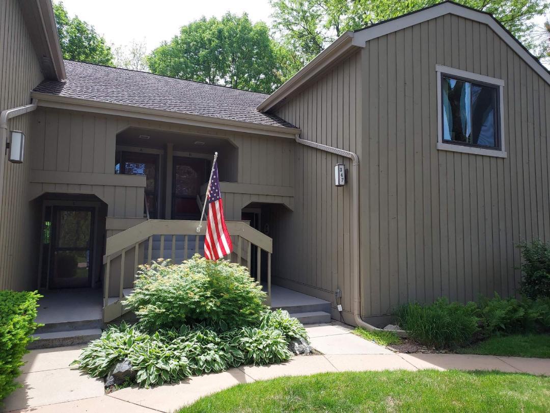 347-D Hickory Lane C-445 — photo