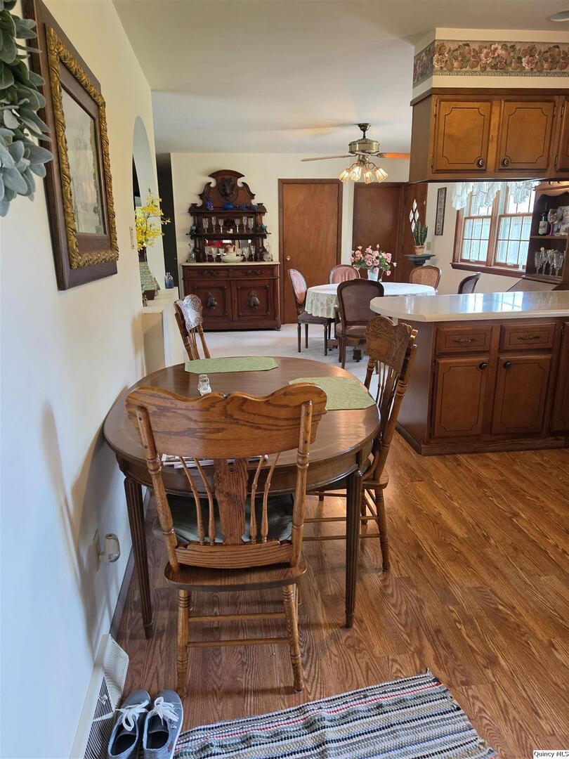 103 E Spring Street, Camp Point, IL 62320 — photo 3