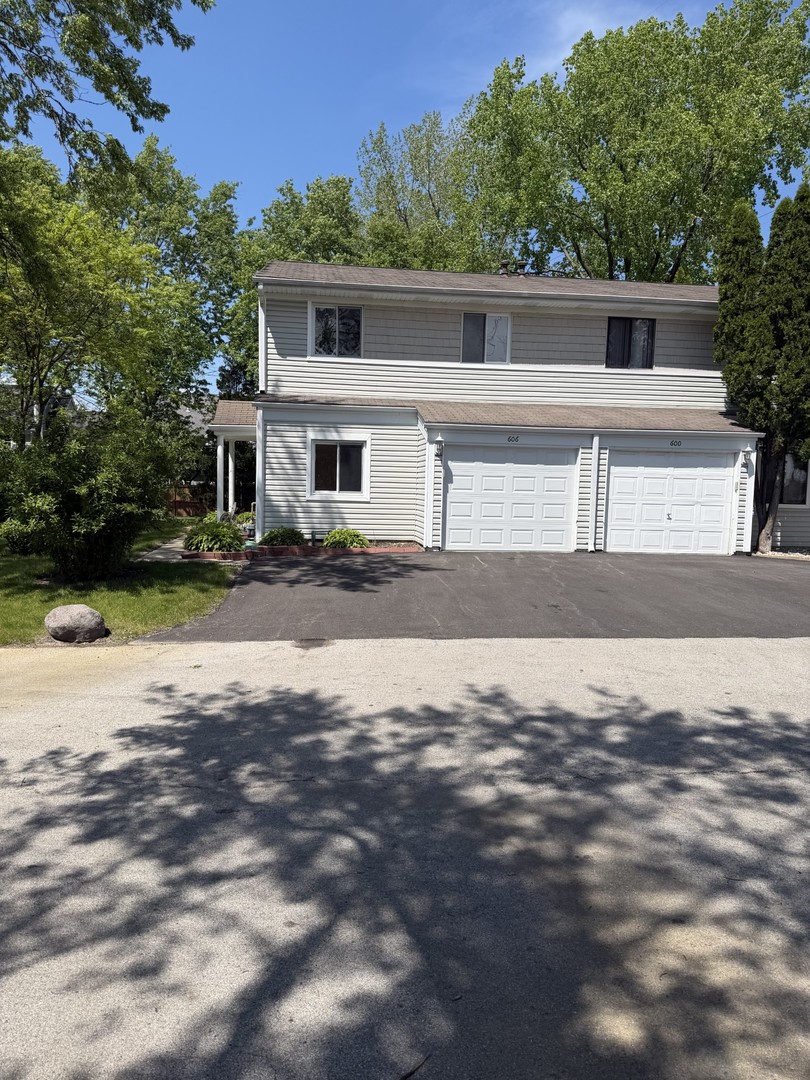 606 Bridgeport Place — photo