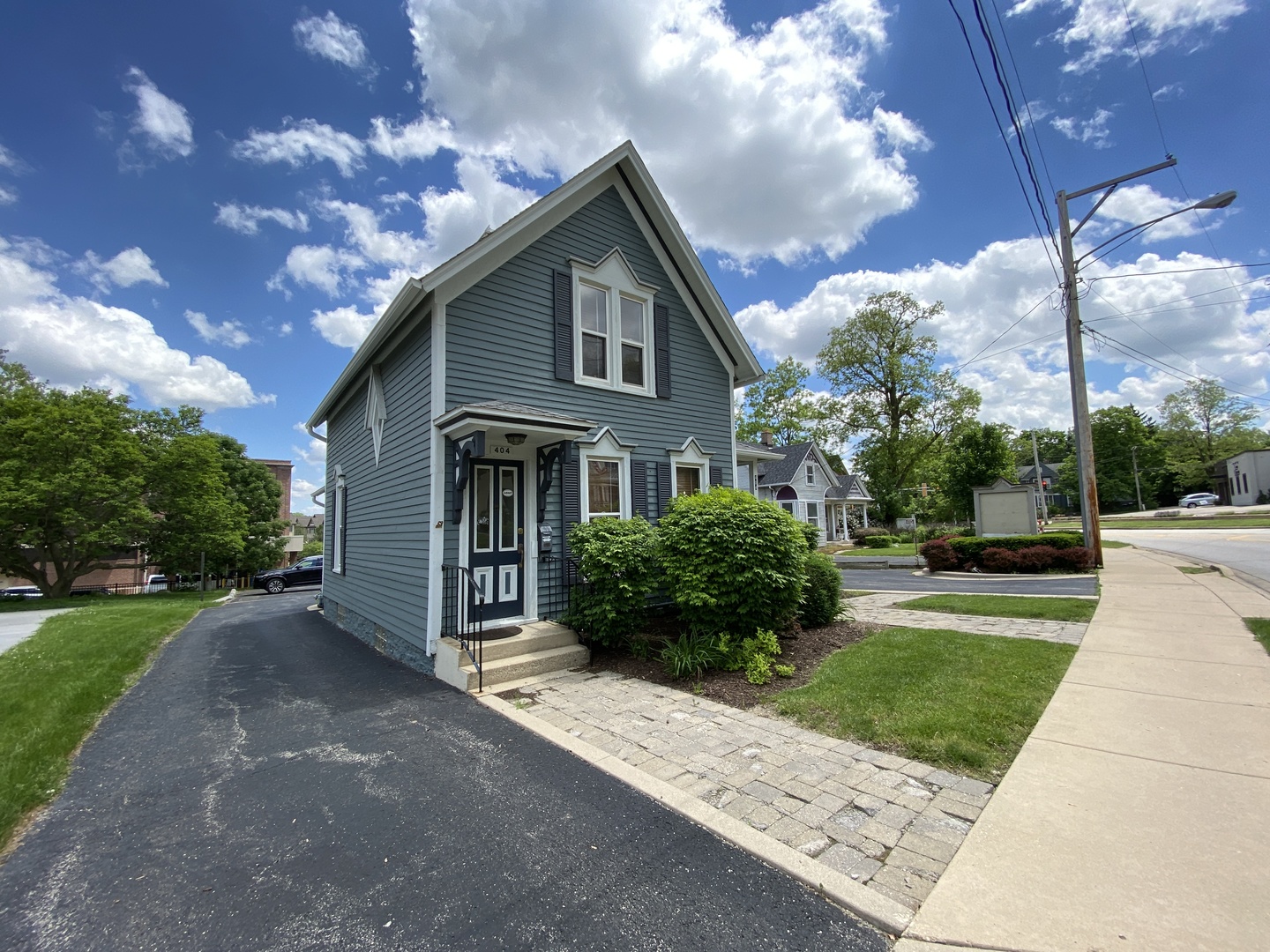 404 S 2nd Street — photo