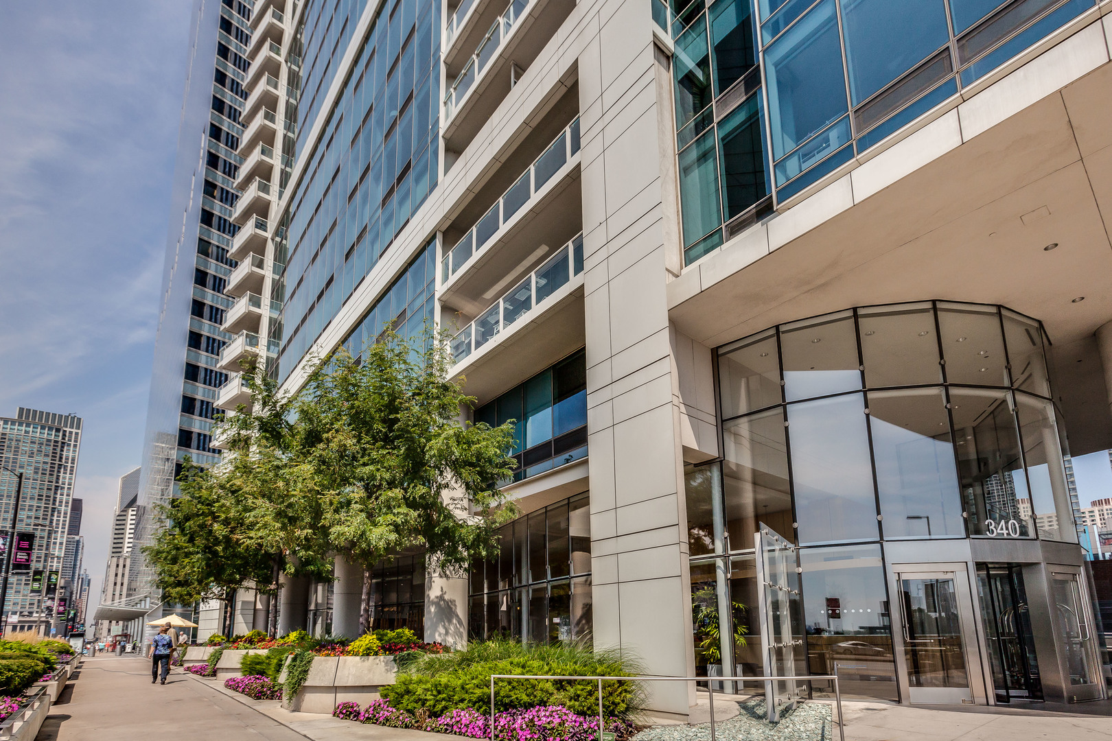 340 E Randolph Street 4804 — photo