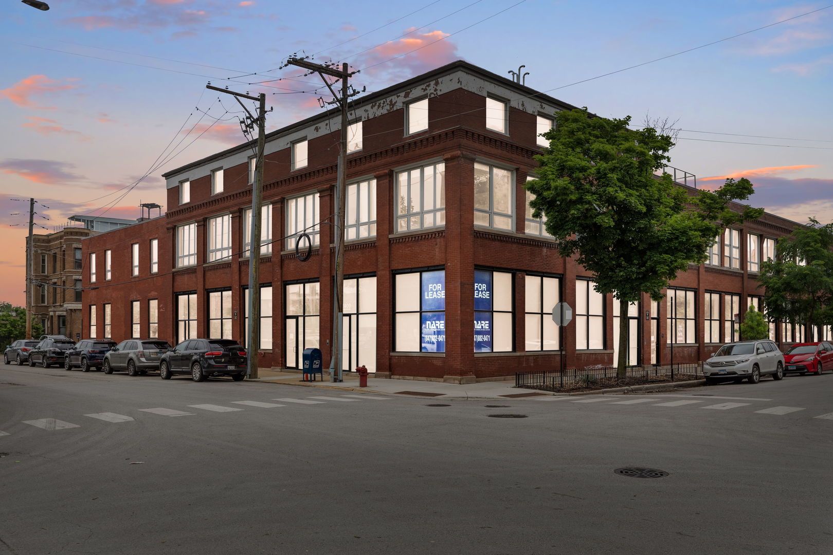 1404 W Fulton Street — photo
