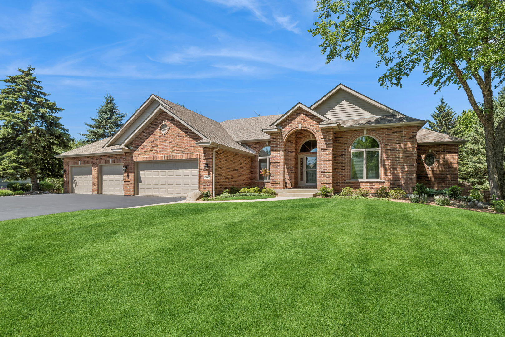10907 Red Hawk Lane, Spring Grove, IL 60081