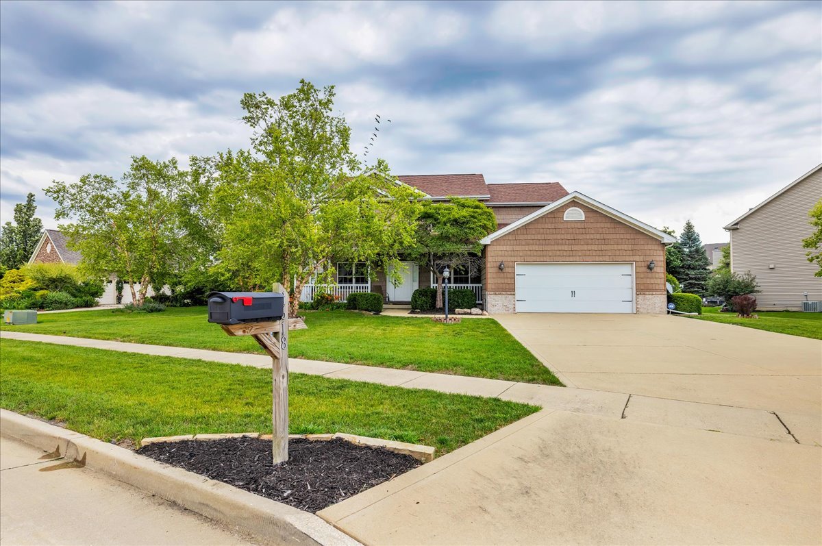 1618 English Oak Drive — photo