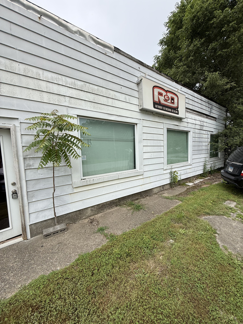 225 S Marshall Street — photo