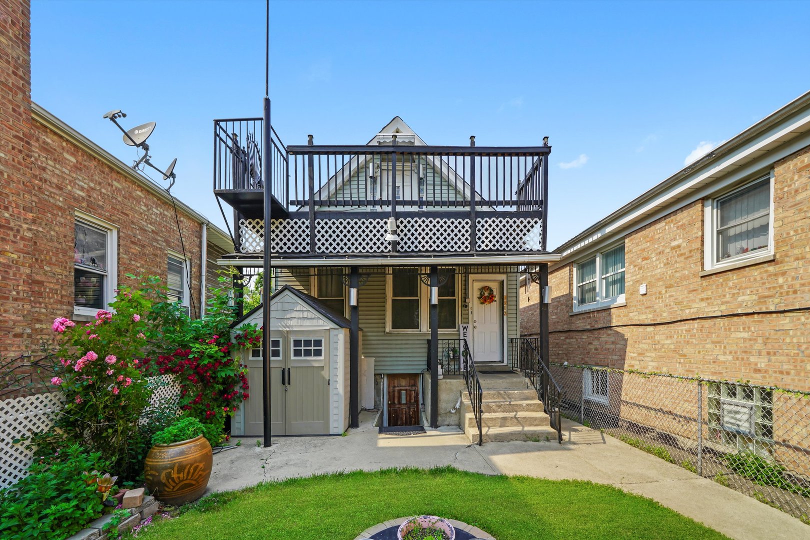 5512 W Wrightwood Avenue — photo