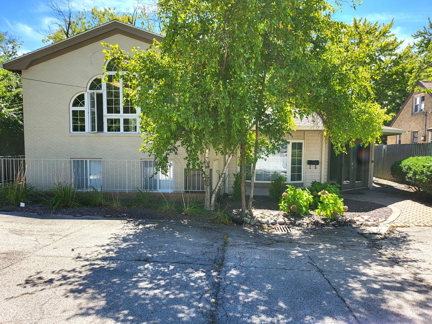 2306 Maysel Street — photo