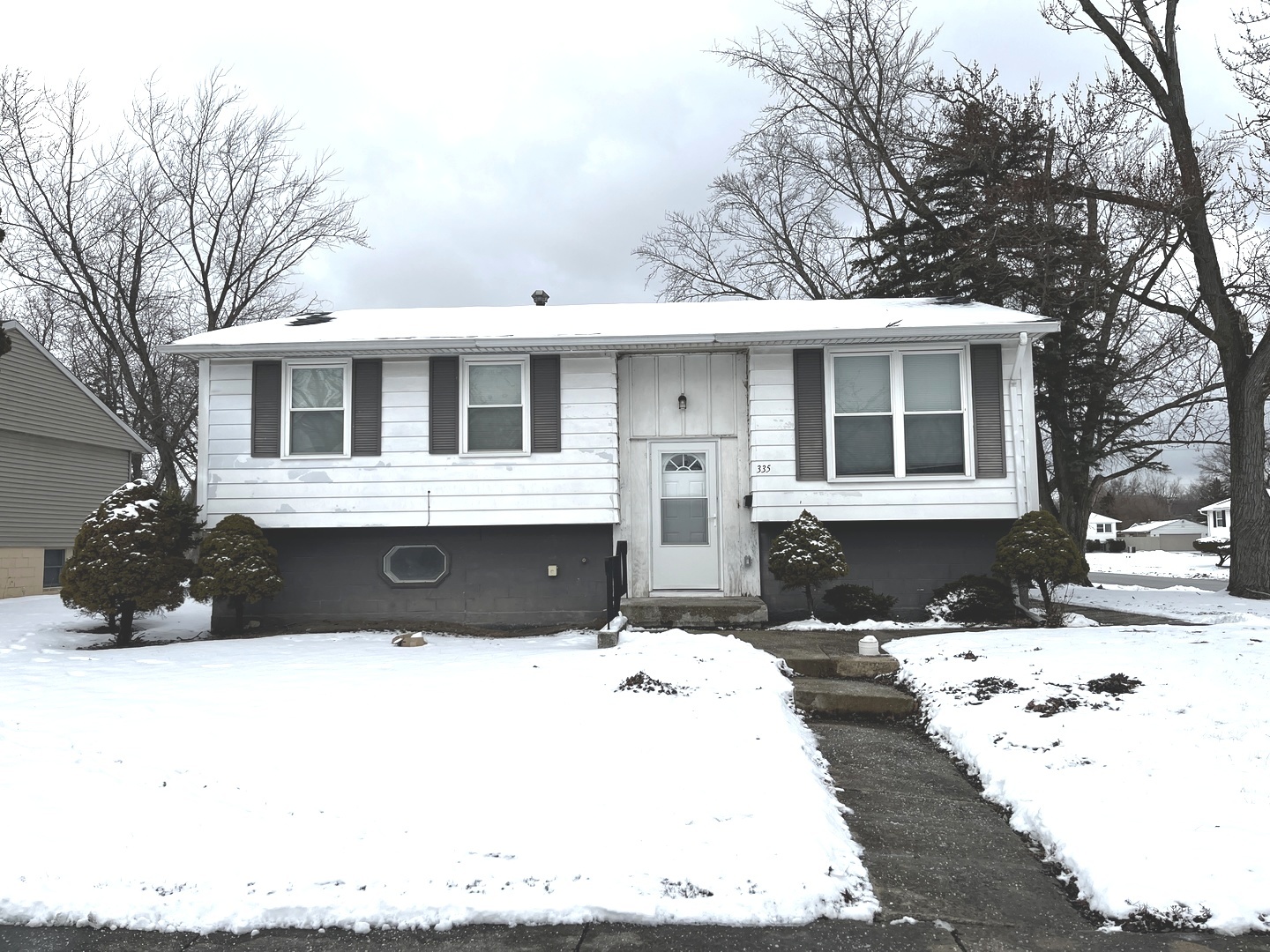 335 E Mulberry Drive — photo