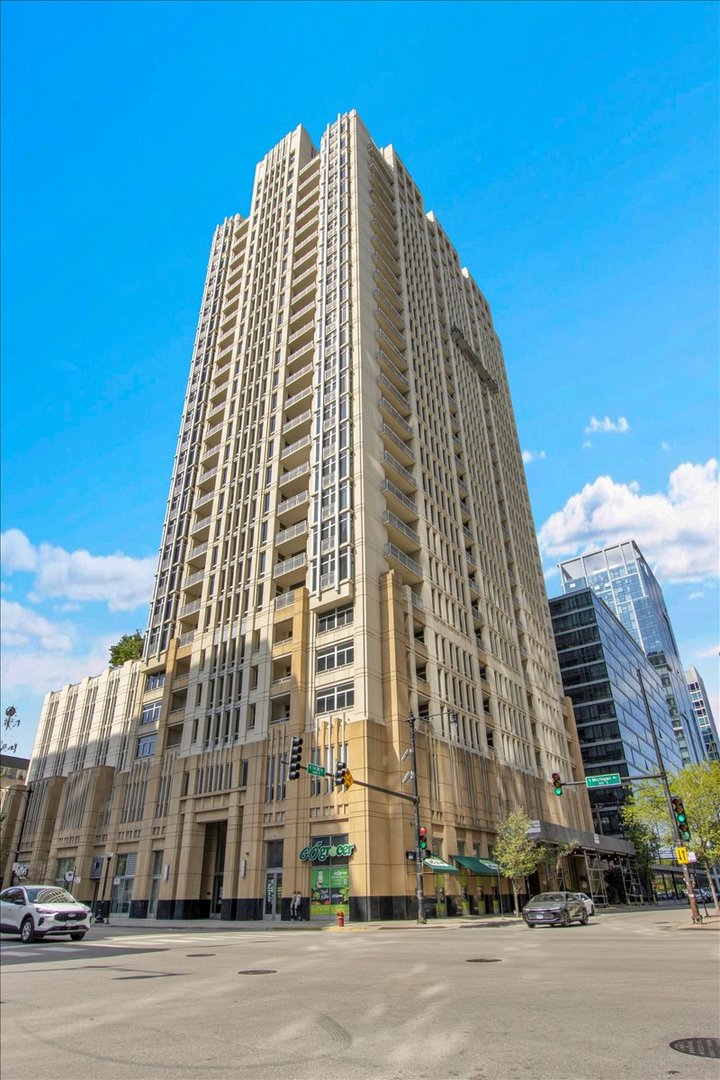 1400 S Michigan Avenue 2608 — photo