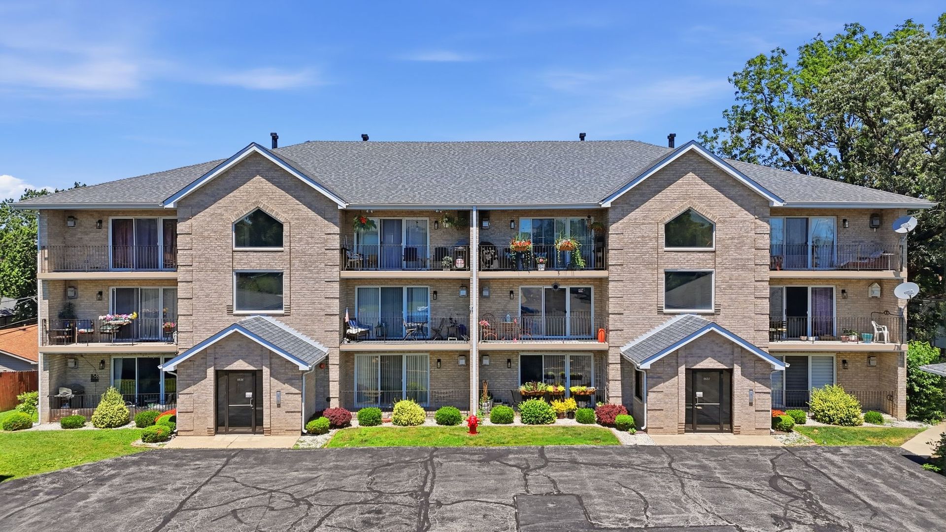 8836 Amelia Court 1a — photo