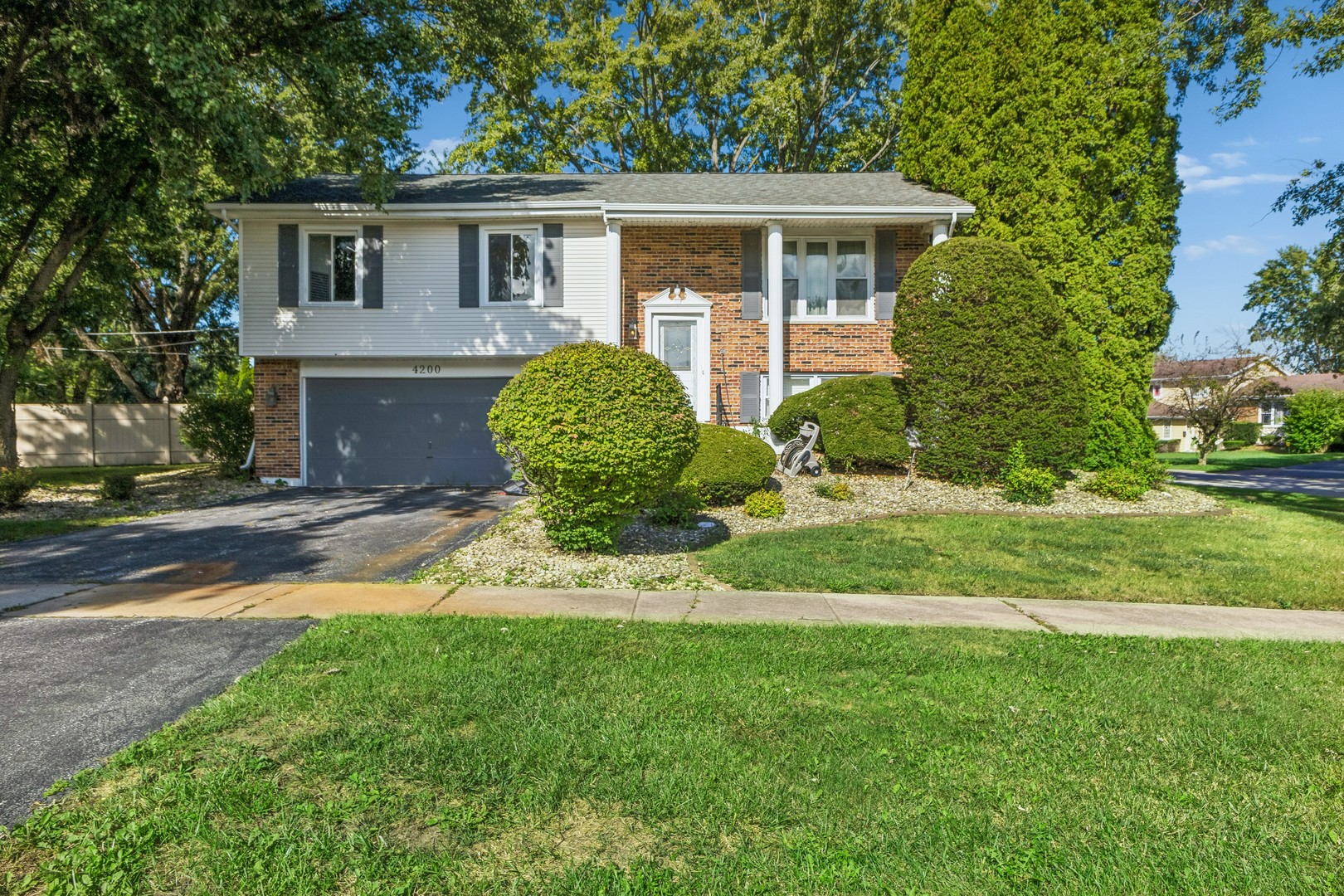 4200 W 176th Place — photo