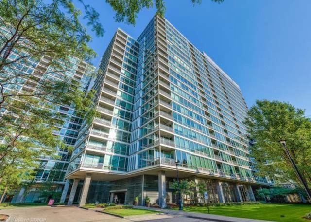 9655 Woods Drive Unit 515 — photo