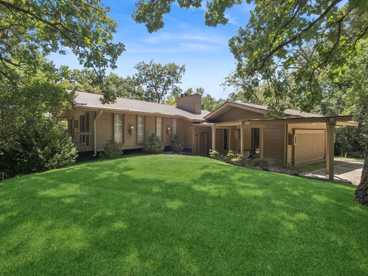 25521 W Blakely Parkway — photo