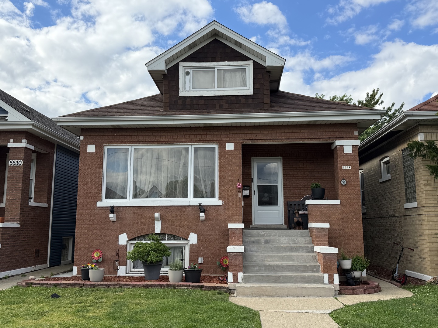 5528 W Henderson Street — photo