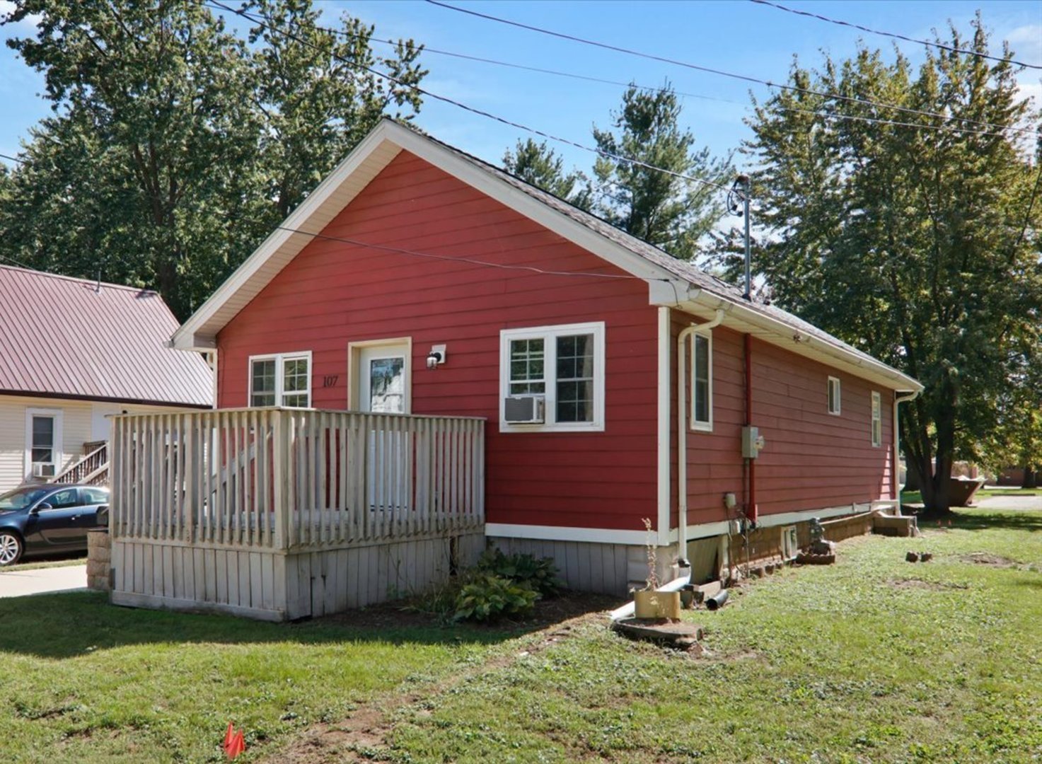 107 E Poplar Street, Normal, IL 61761 — photo 2