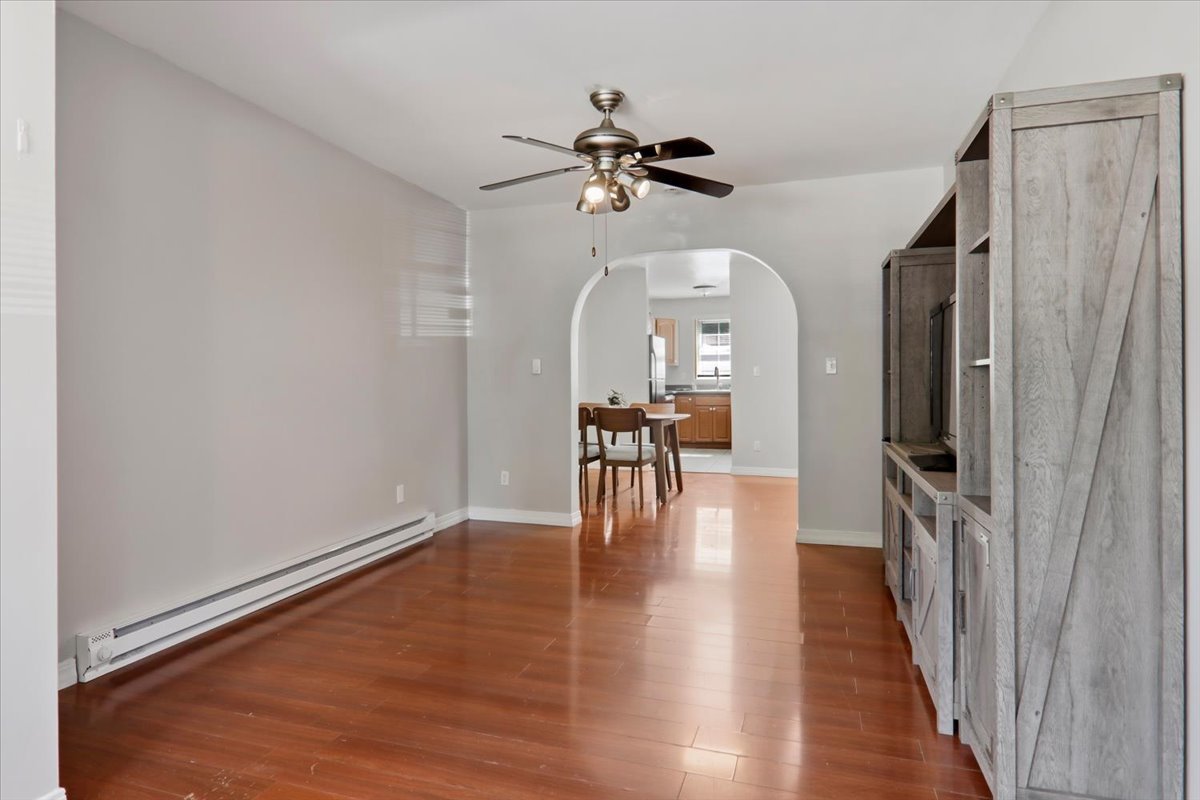 107 E Poplar Street, Normal, IL 61761 — photo 3