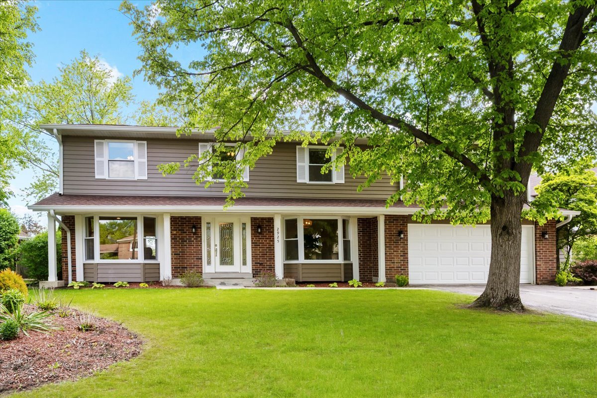 2925 Parkside Drive — photo