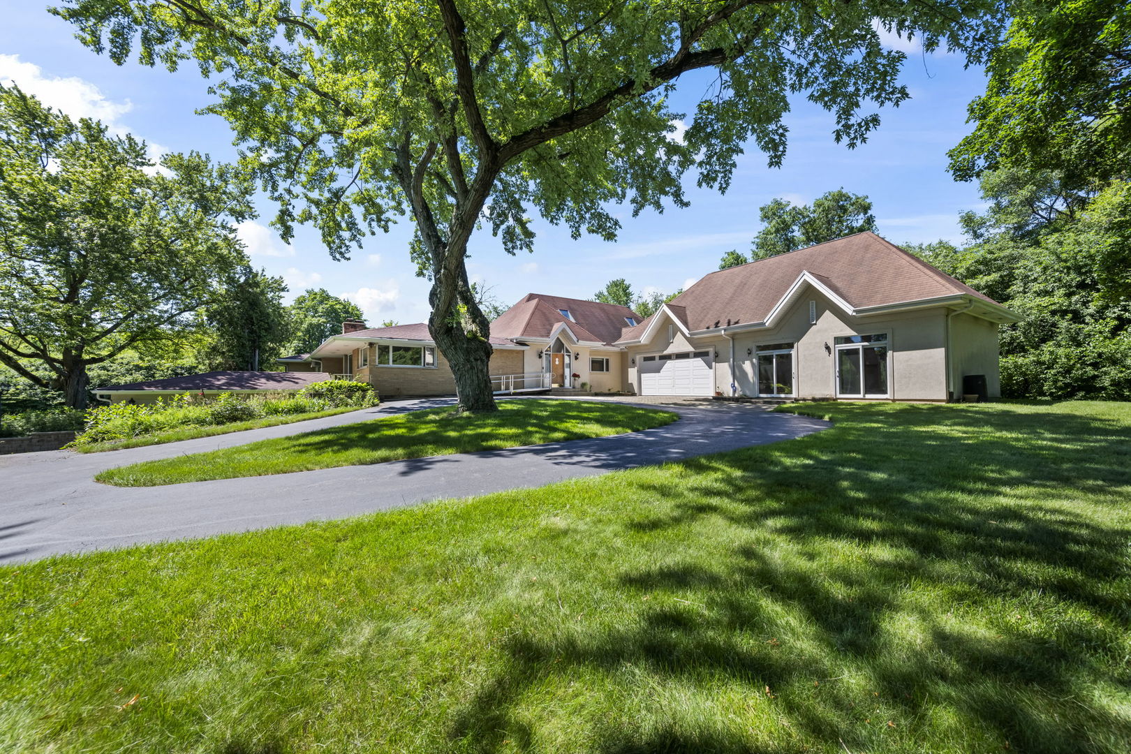 26347 W Il Route 22 — photo