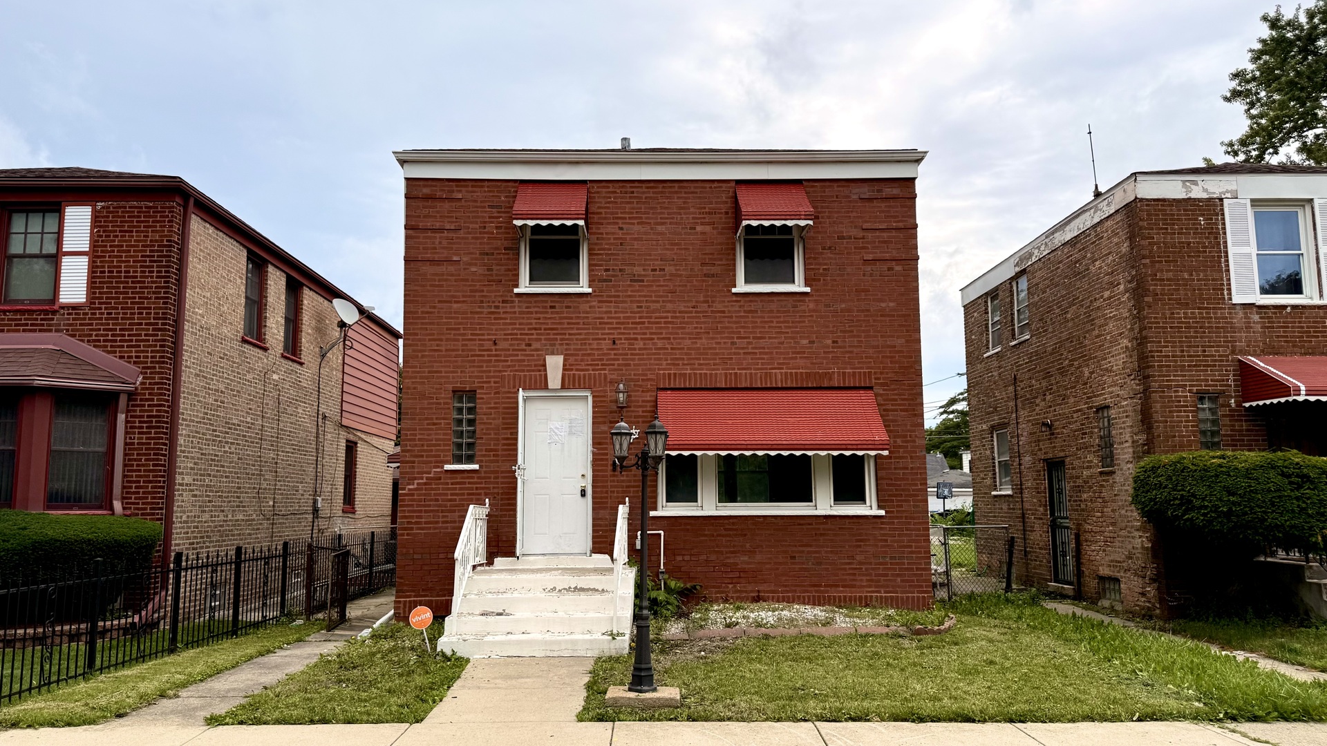 10649 S Sangamon Street — photo