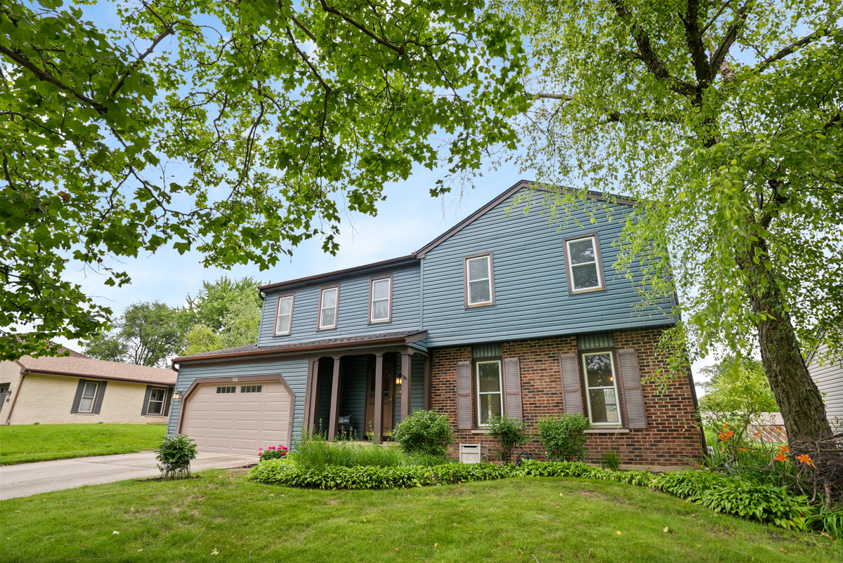 545 Ridgefield Drive, Roselle, IL 60172 — photo 2