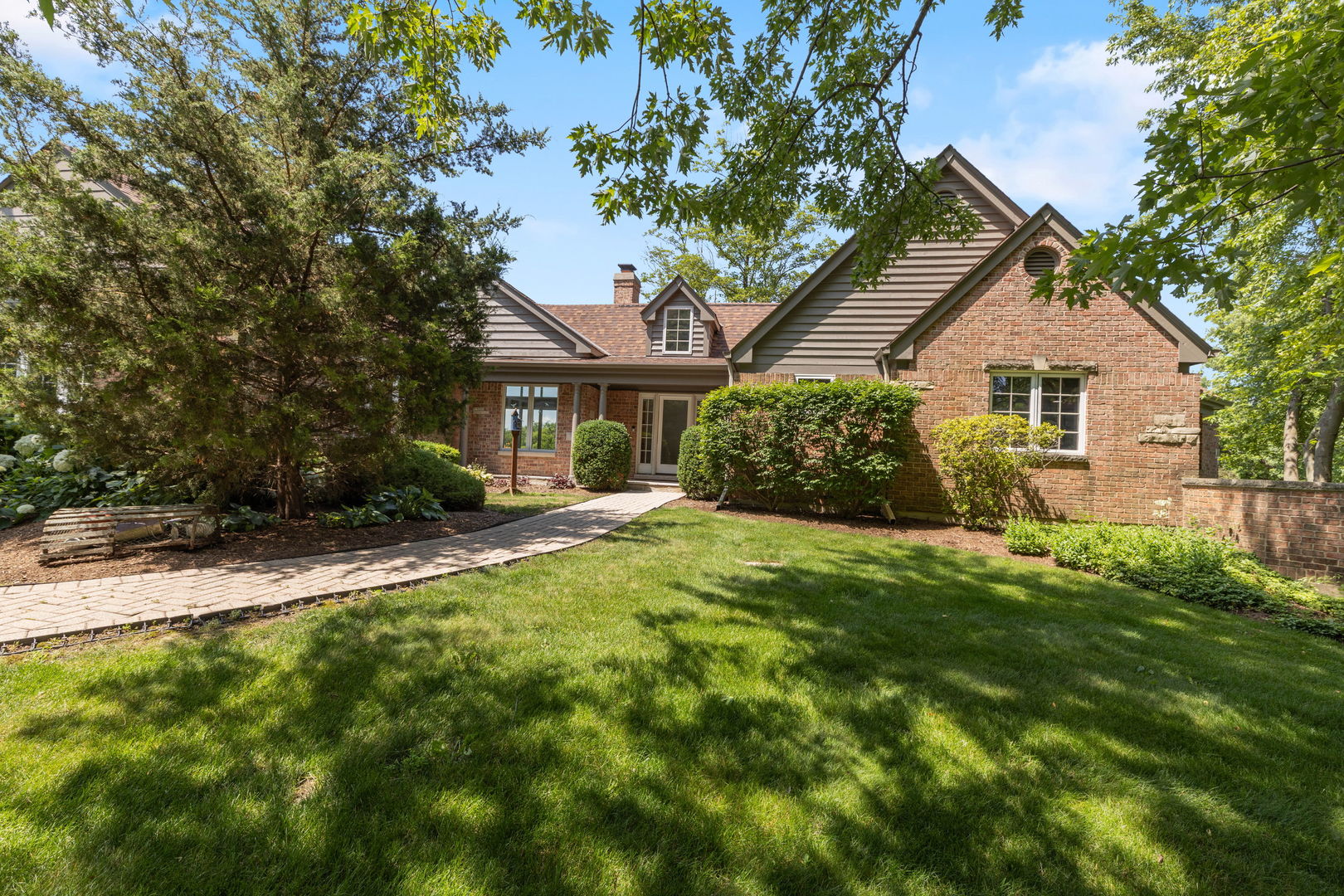 419 Caesar Drive, Barrington Hills, IL 60010 — photo 3