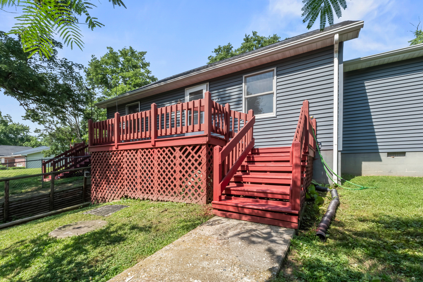575 Sheridan Drive, Decatur, IL 62521 — photo 2