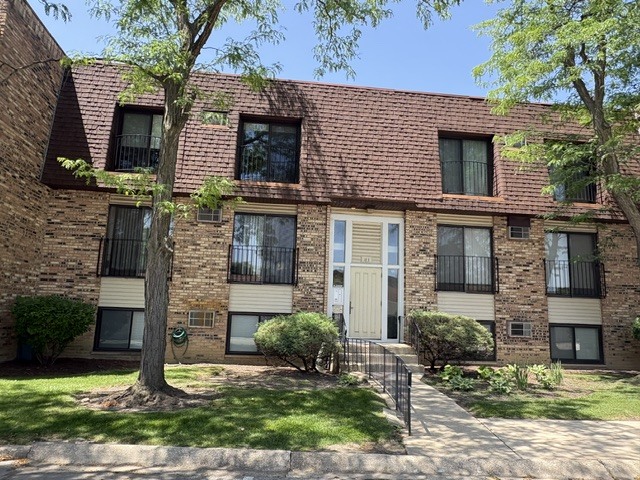 183 N Waters Edge Drive W 301 — photo