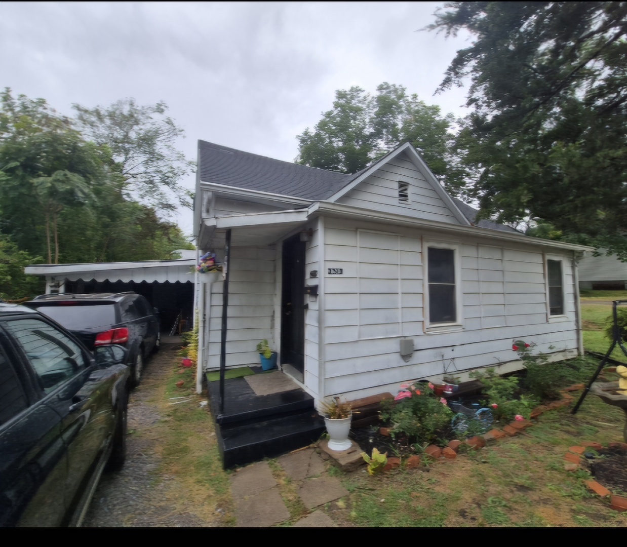 2313 Glenwood Avenue — photo