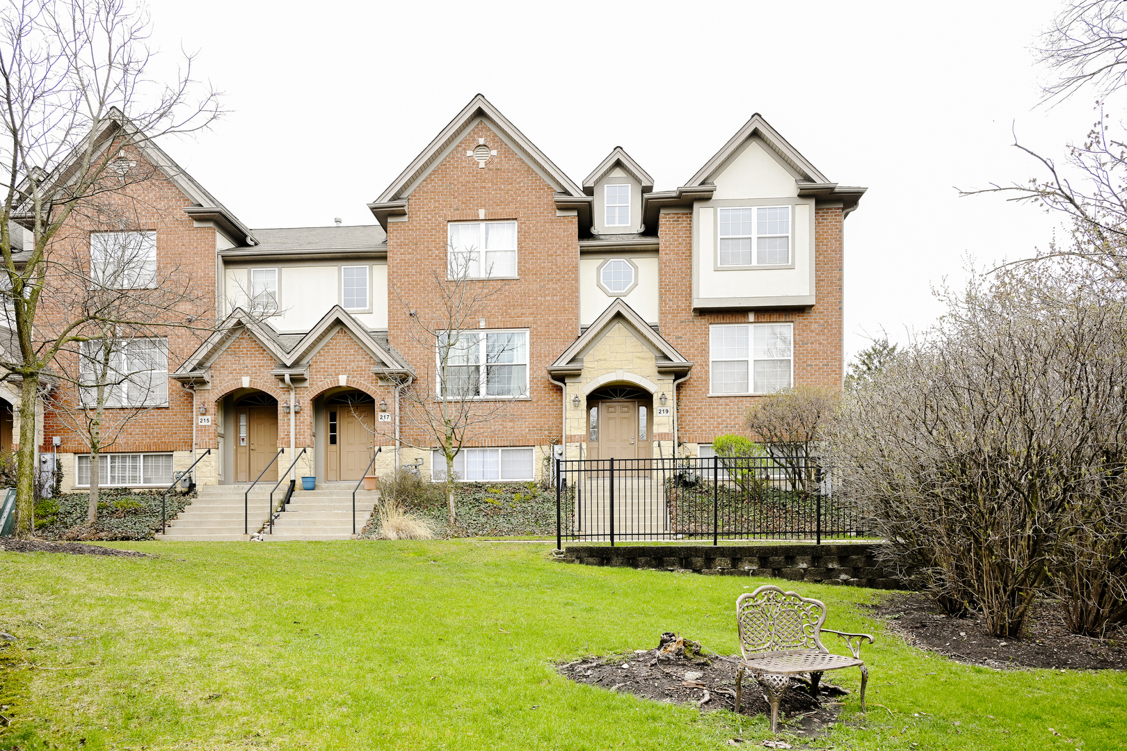 219 Riverfront Drive — photo