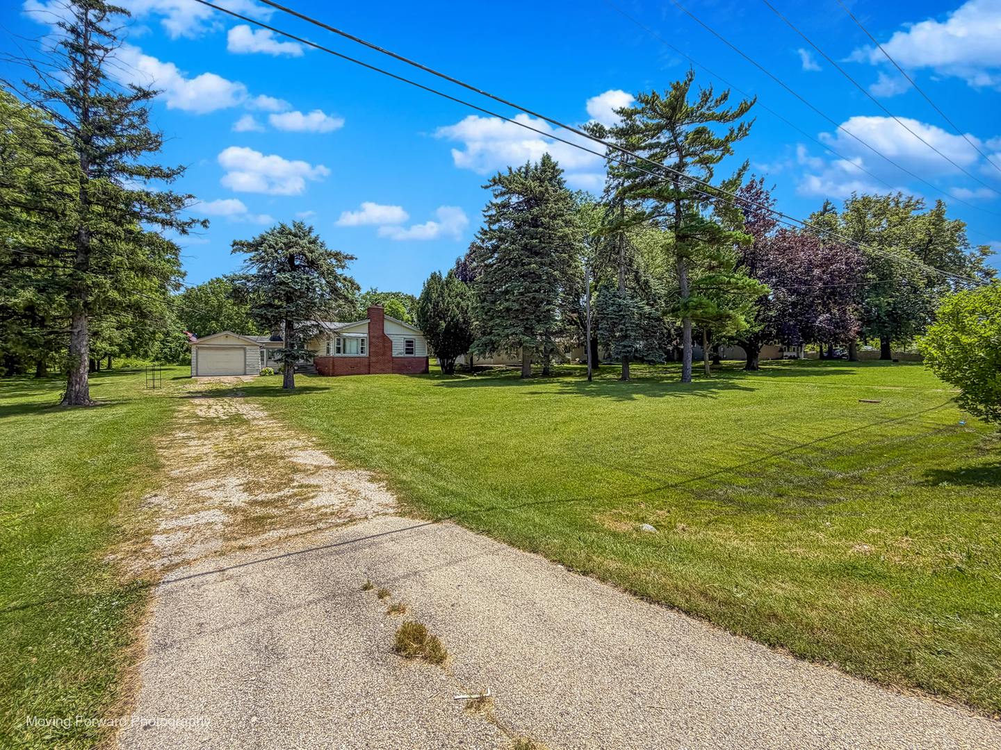 7S151 N Eola Road — photo
