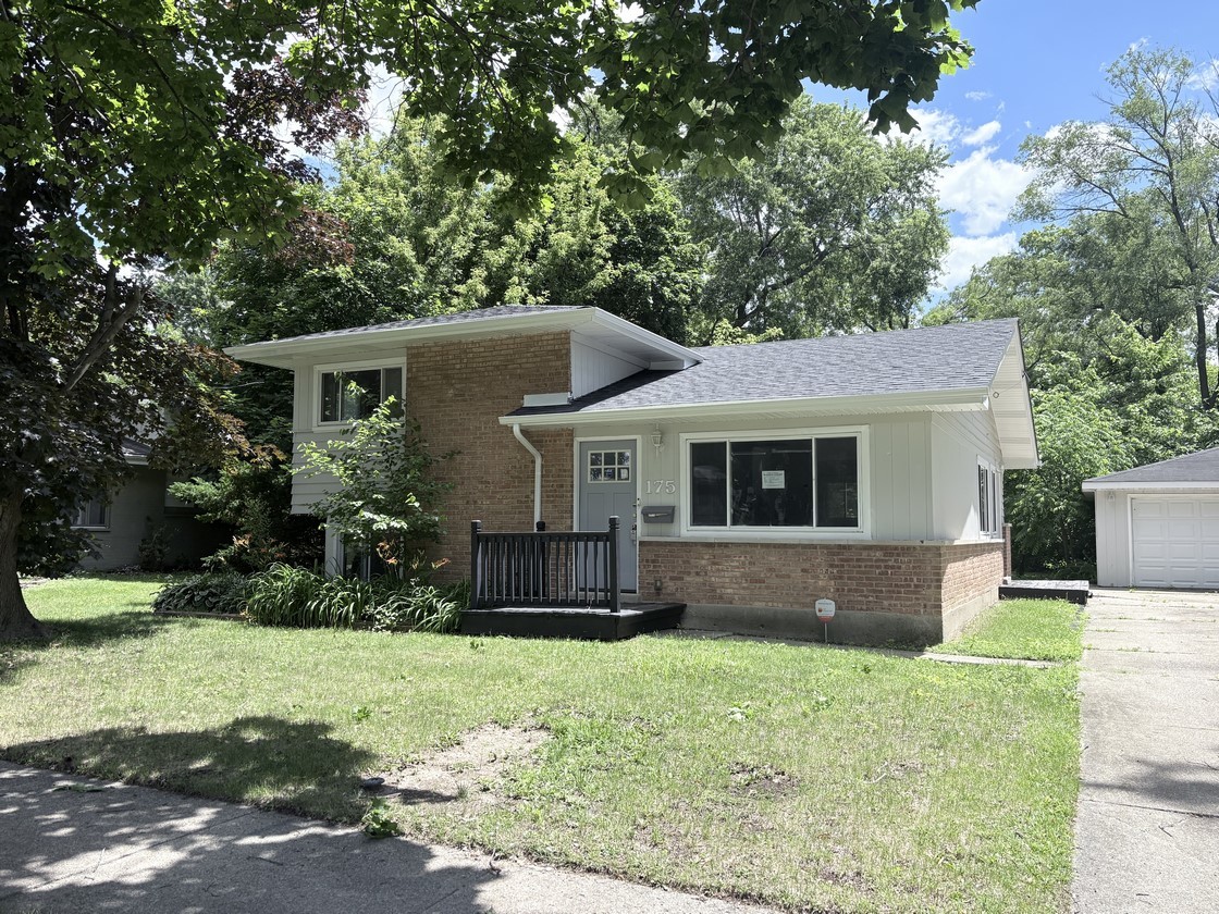 175 Westwood Drive — photo